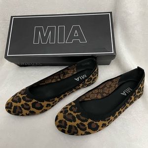 Mia Women’s Evanna Balerina Flats Size 8